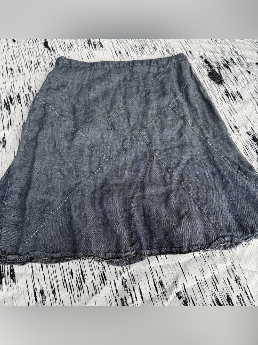 CAbi Denim-Look Chambray A-Line Skirt in Faded Blue Size 2